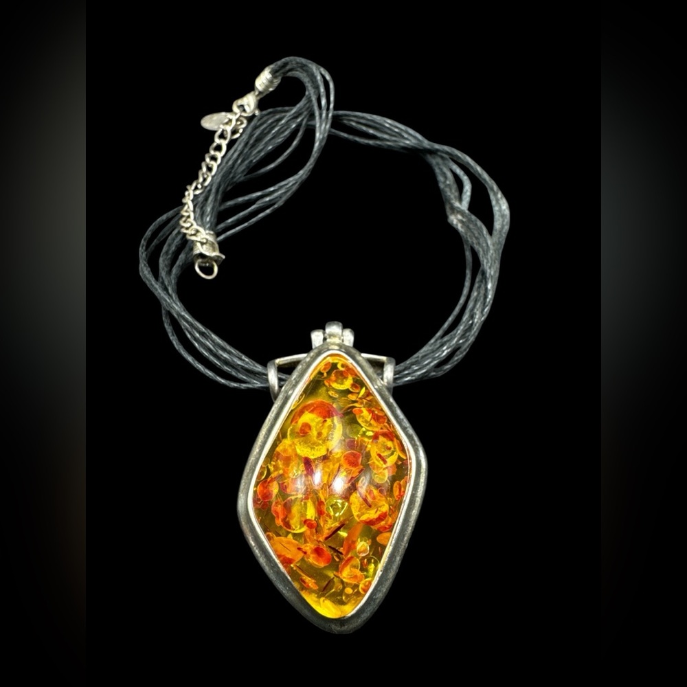 Vintage Corded Silver Plate Honey Amber Pendant Statement Necklace 17”